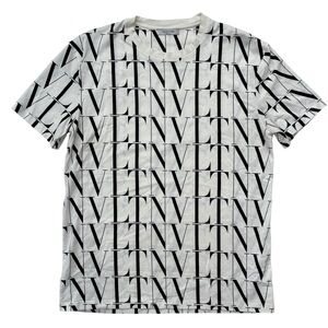 Valentino - Logo-Print Cotton-Jersey T-Shirt -‎ White
Second hand